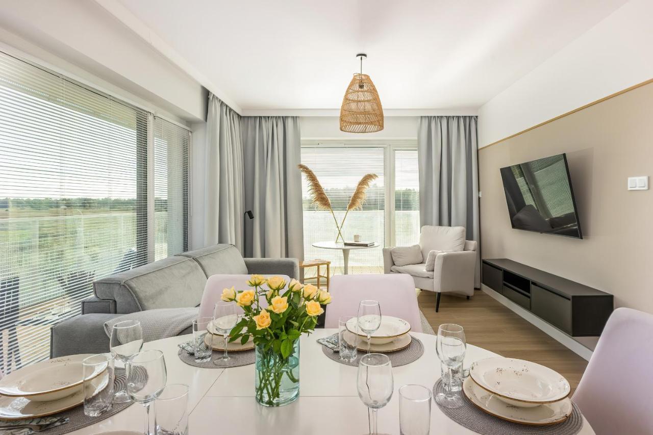 Family Apartment With Gym And Swimming Pool By Renters Prestige Колобжег Экстерьер фото