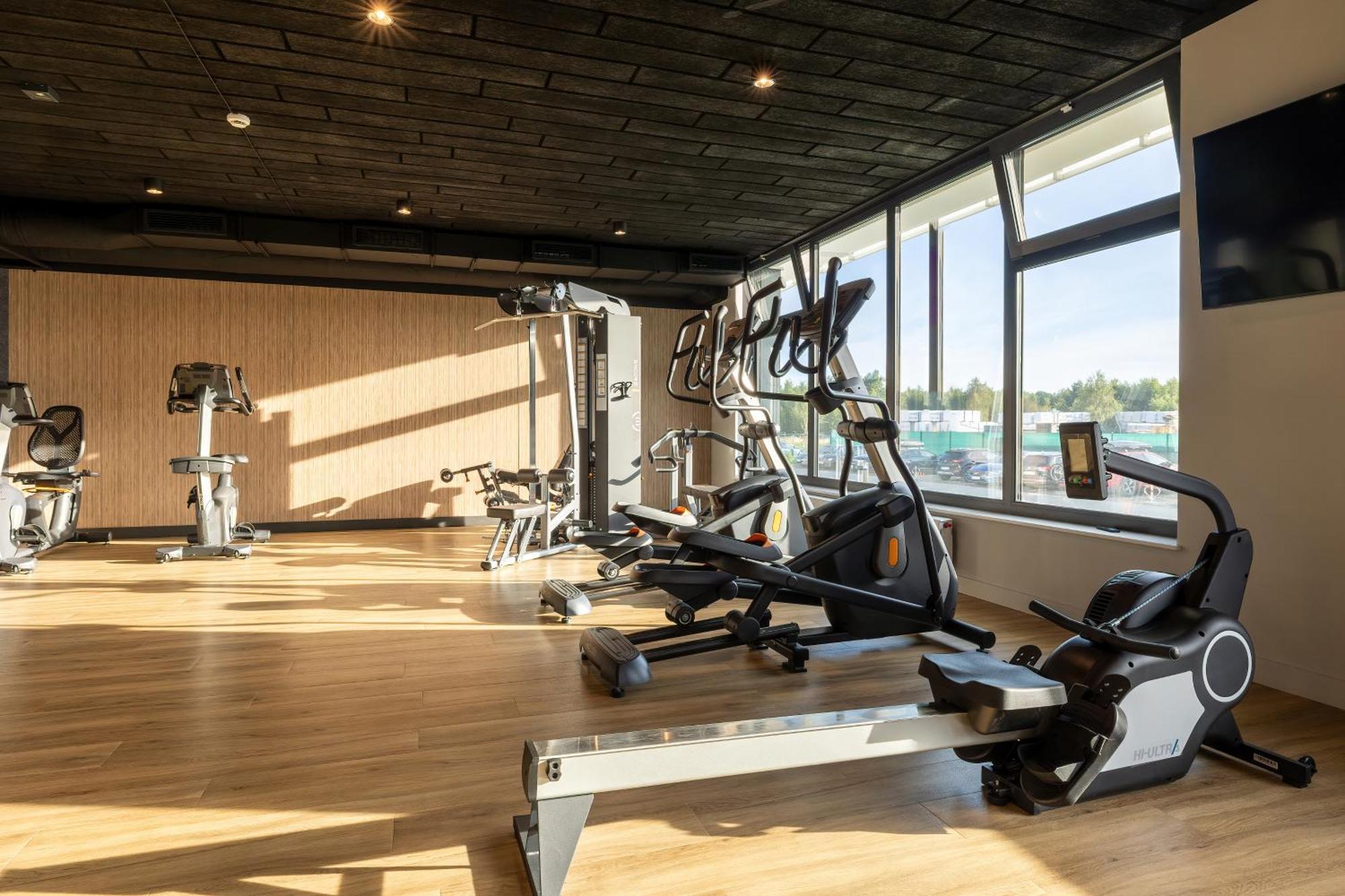 Family Apartment With Gym And Swimming Pool By Renters Prestige Колобжег Экстерьер фото